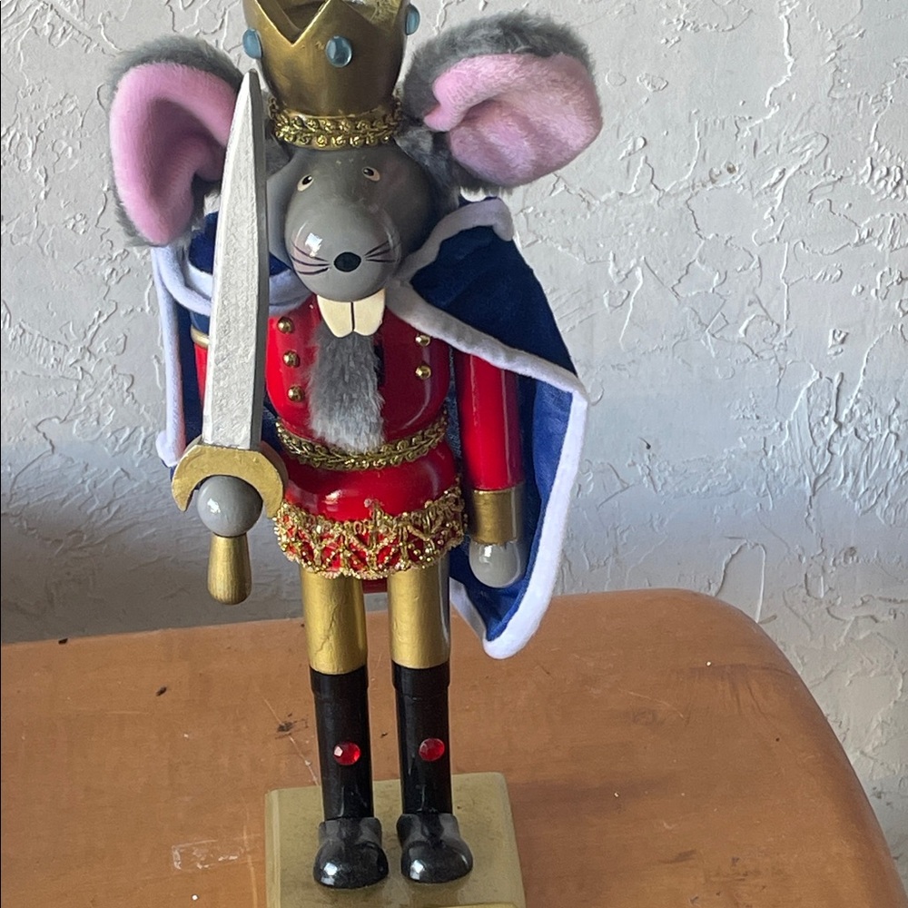 Mouse King nutcracker,